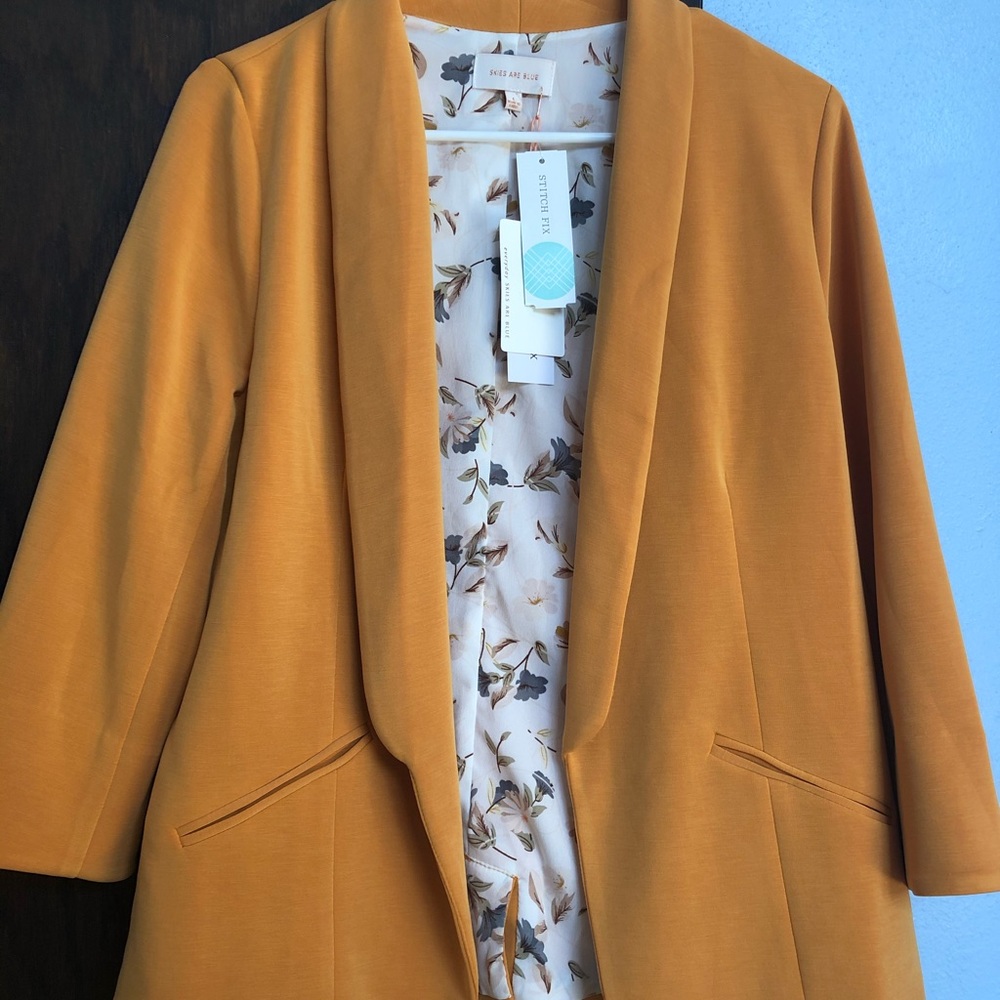 Mustard yellow blazer